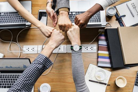 零售公司如何變更法人？